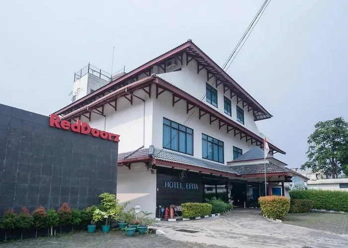Reddoorz Plus Near Pasar Anyar Bogor